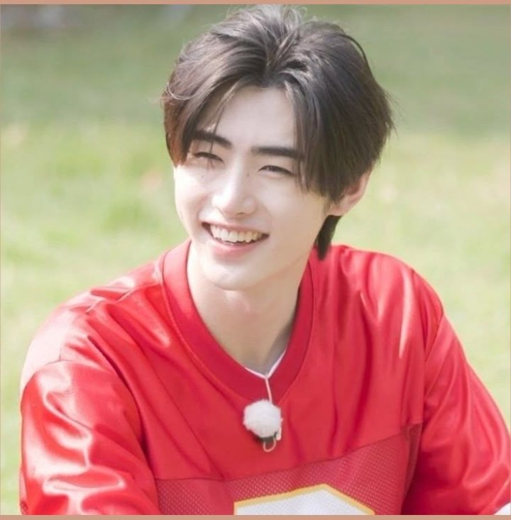 Moon10yearz's tweet photo. ❀ Engenes, let's join this trend✨🎀

☆ My ENHYPEN member

☆ My ENHYPEN friend

☆ My ENHYPEN boyfriend

☆ My ENHYPEN crush 
 
(Anyone can do it)

@ot7_ot8_ot7_ot5 
@Enhageneforever 
@seventhenhypen 
@crystalightt7 https://t.co/OZ3BVxuIbZ