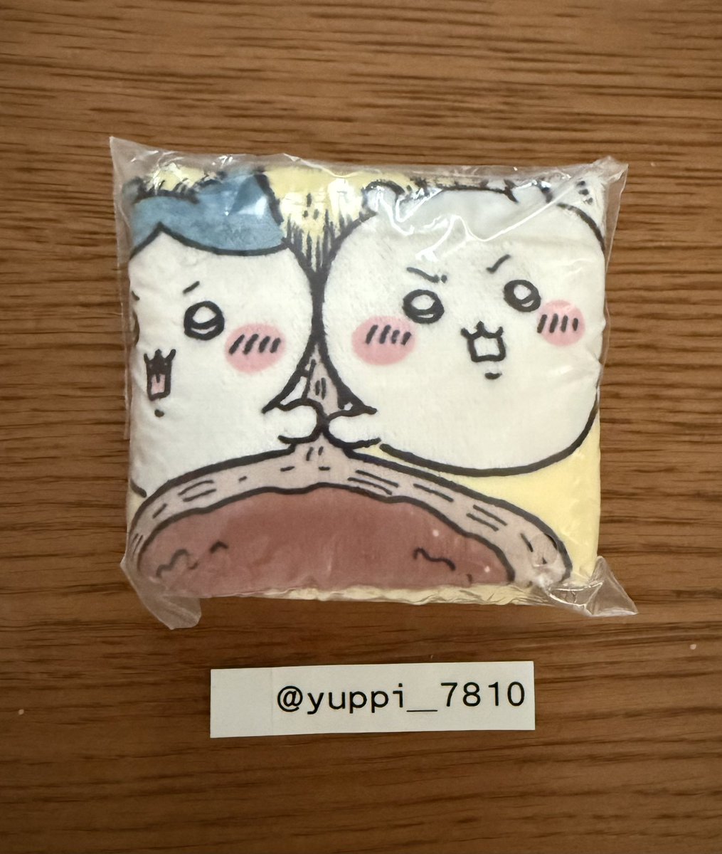 yuppi_7810's tweet photo. 【交換  譲渡】ちいかわ 人魚の島のひみつ巾着ポーチ

【譲】 ちいかわ＆ハチワレ

【求】 定価(500円)＋送料
都内手渡し（池袋周辺）も可能です。

お求めの方は、検索よりお気軽にお声かけください。
よろしくお願いいたします。 https://t.co/S2hVQzvgiM