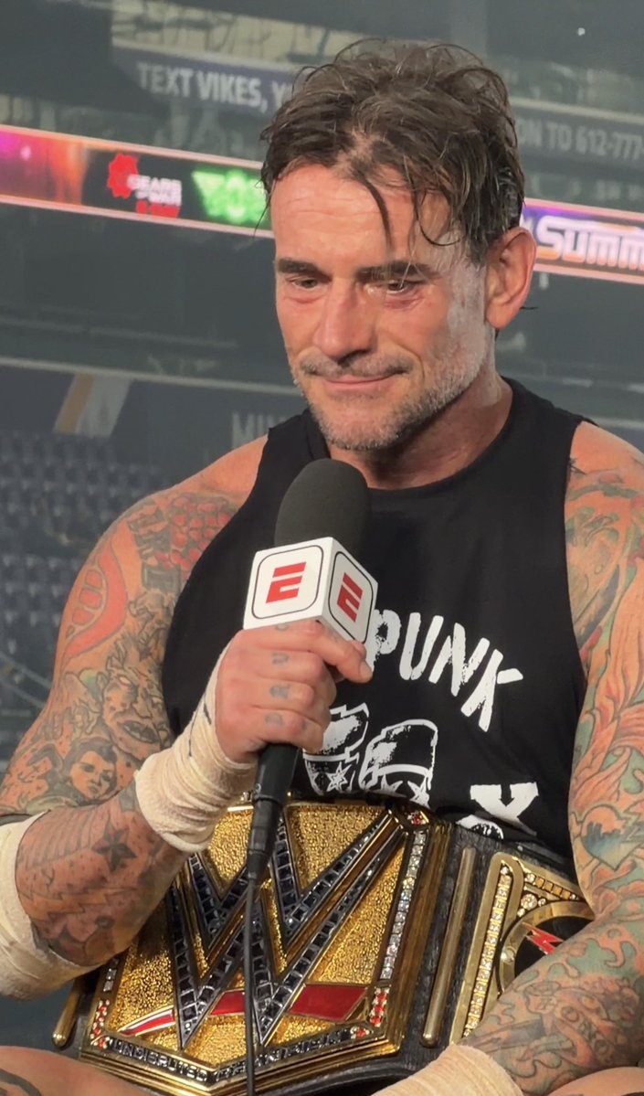 flavorofthweek's tweet photo. got real close for my cm punk moots https://t.co/GOsyVe8SpU
