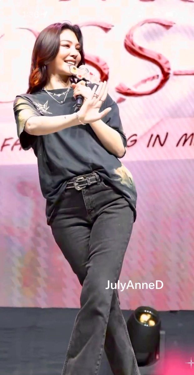 julydolar1's tweet photo. @FFabel_Ent @malisorn00 @atomprys It was an incredible fanmeet. FAYEmily &amp; FA were all in—from playing games &amp; playful banter to endless laughter.🥹🤭

FAYEmily came together w/ the same love &amp; excitement for FayeAtom. GENGMAK!💛🧡 till next..🥰

PERAYA PARIYA IN MANILA
#FayeAtomFMinPH2026 #FayePeraya #AtomPariya https://t.co/ukb6Ej4BGr