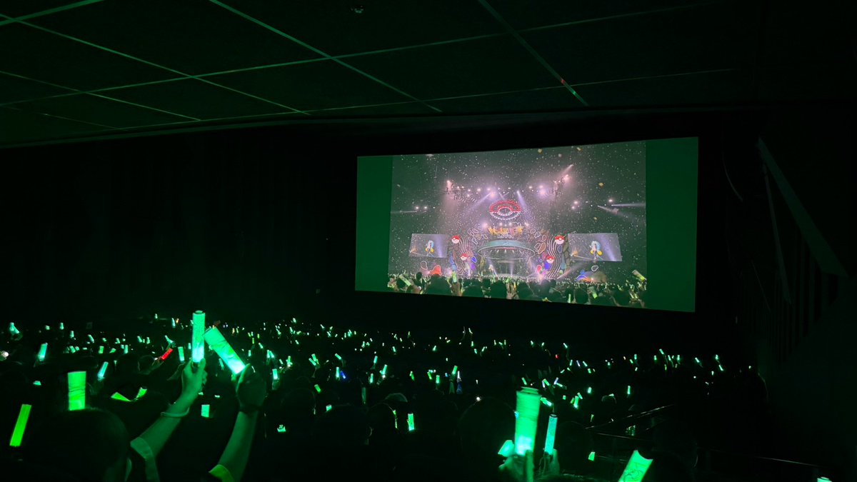 PokeMikuVOLTAGE's tweet photo. 🎊🎊🎊🎊🎊🎊🎊🎊🎊
━━━━━━━━━━━━
ポケミクライブ！
Blu-ray発売記念！5.1ch 応援上映会

2026.8.1~8.2｜東京・大阪
━━━━━━━━━━━━
🎉🎉🎉🎉🎉🎉🎉🎉🎉

全上映が終了しました！
たくさんのご来場、本当にありがとうございました！

すべての冒険と未来は、いつまでも！ https://t.co/NExs1JoFb2