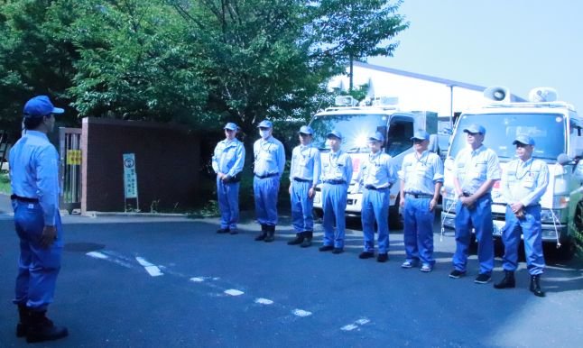 yokohama_suidou's tweet photo. #横浜市水道局 は、(公社)日本水道協会の要請に基づき、#令和８年熊本地震 に伴う断水被害を受けた #熊本県 に応急給水隊を派遣しました！
↓8月2日の出発式の様子 https://t.co/B2G975oAfX