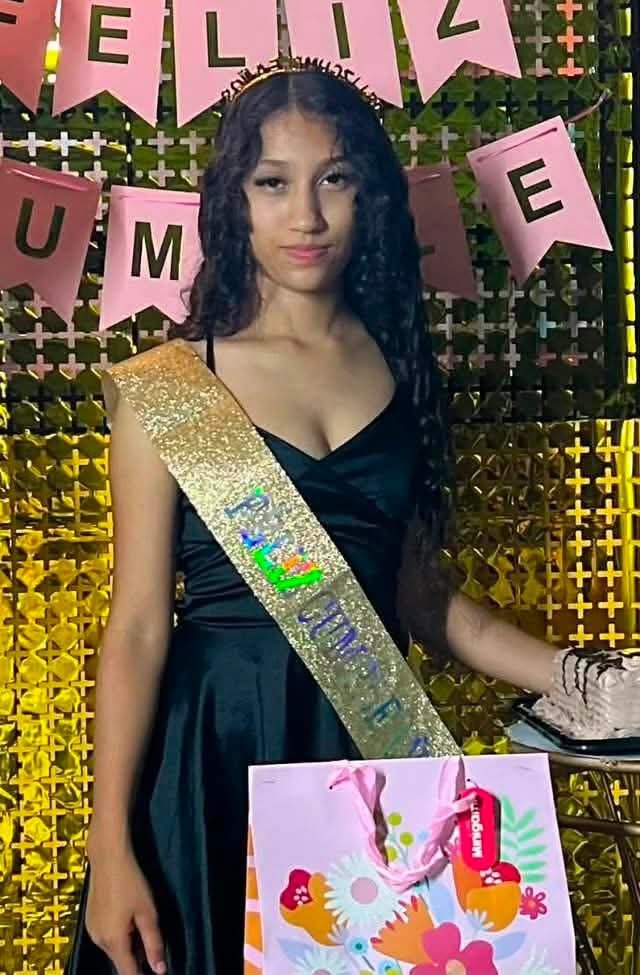 sethrojasmolina's tweet photo. #URGENTE Piden apoyo para localizar a Laura Ximena González Hernández, de 15 años y a su bebé de 5 meses.

Los vieron por última vez el 30/07 en la colonia Balcones de Alcalá de #Reynosa #Tamaulipas  Cualquier información sobre ellos llamar al 834 318 61 50 o al 911. https://t.co/wjFSrg5PlT