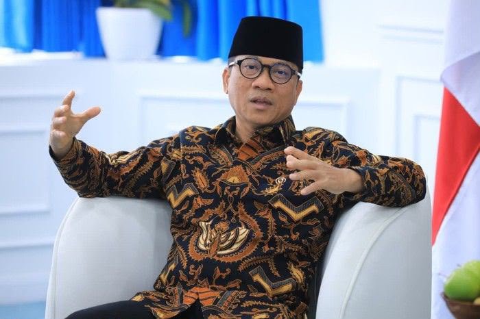 Mekson_1701's tweet photo. Mendes Yandri Susanto Minta Masyarakat Waspadai Konten Medsos yang Menyesatkan.

Selengkapnya di https://t.co/HKxCWM4qcy

Sumber : https://t.co/vGpQtWqM80

#KemendesPDT
#BangunDesaBangunIndonesia
#BPSDMKemendesaPDT https://t.co/y2hwbTBXhd
