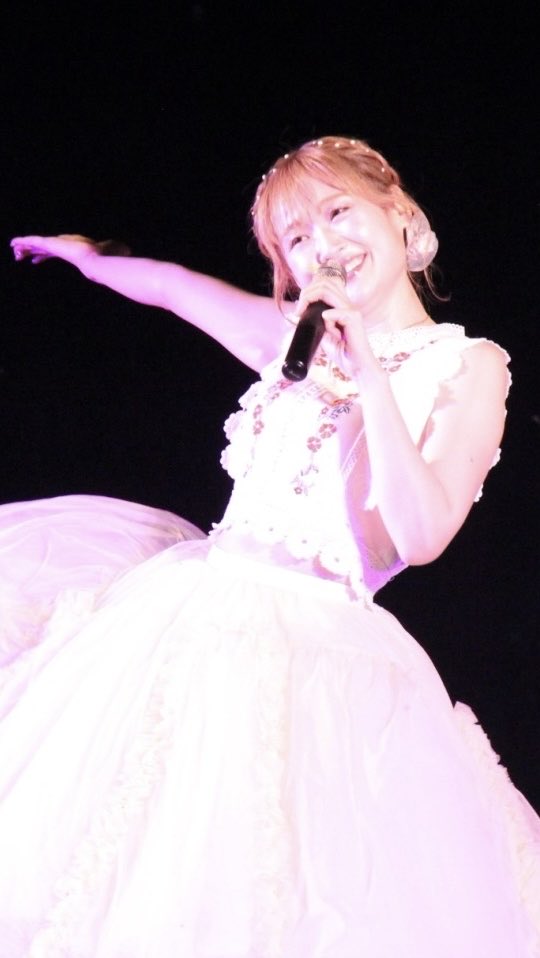 konitan1129's tweet photo. #Dressingちゃん
#ドレッシングちゃん
#安芸太田町
暑いなかドレちゃんファミリーの皆さんとお会いできて嬉しかったです😆歌🎤もトークも炸裂､暑さなんかぶっ飛んだ
#ありがとうありがとう https://t.co/5CnkPegea9