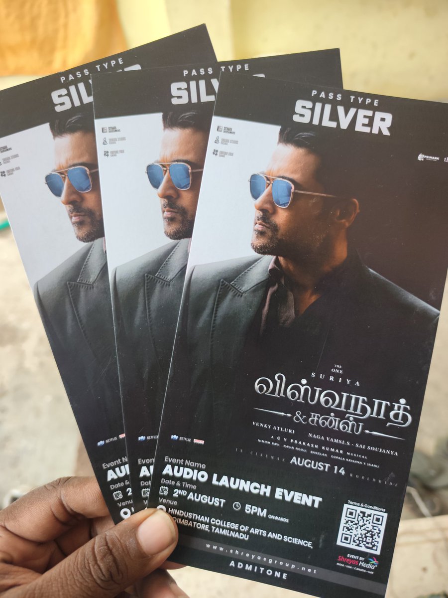 Ferose0007's tweet photo. @SitharaEnts @Suriya_offl @_mamithabaiju @realradikaa @TandonRaveena @gvprakash @vamsi84 @NavinNooli @NimishRavi Ready to see our anna @Suriya_offl @SitharaEnts @gvprakash https://t.co/jltDZfGAwN