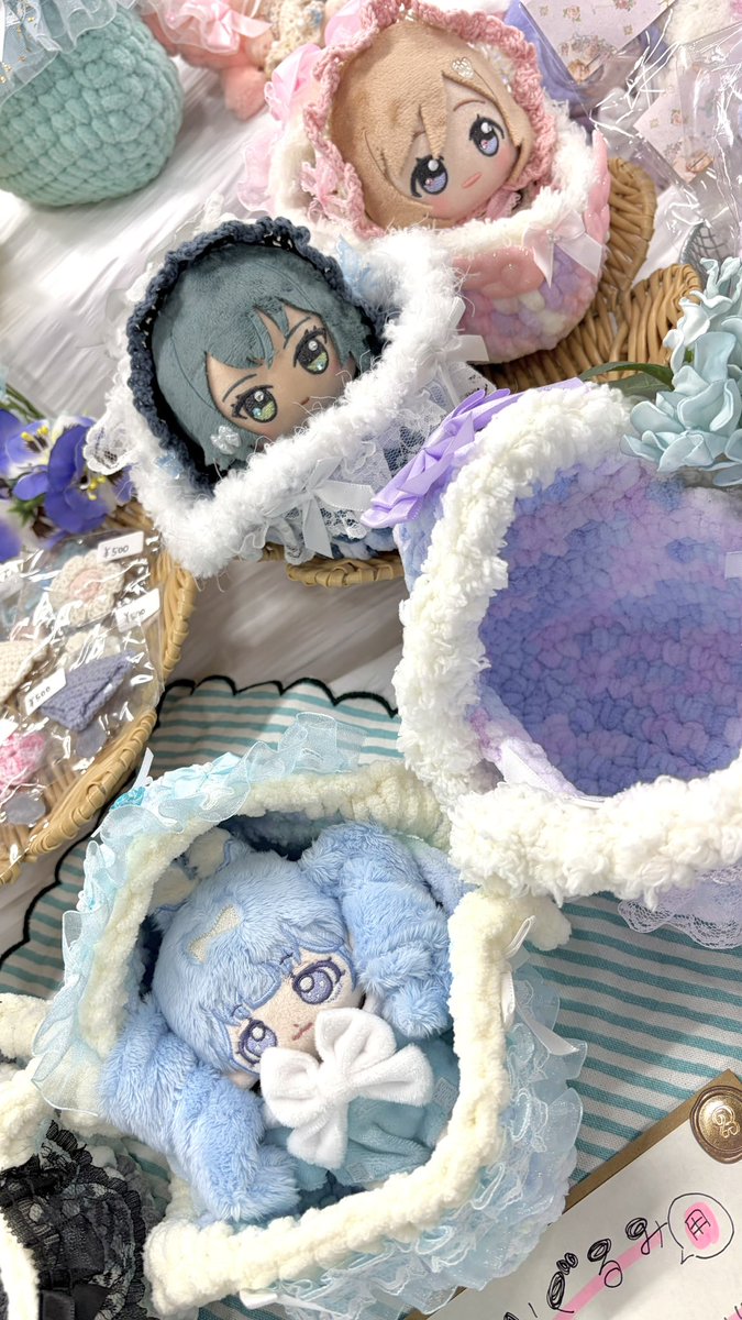 hanyo_0301's tweet photo. わた夫妻、わたママのmiwataさんにお手伝いで参加しております〜❣️
とっても可愛いで溢れておりますのでぜひお立ち寄りください︎︎︎︎☁🎶
ブース位置は E 9/10 です
#miwataLibrary
#ぬいfes夏祭りSP https://t.co/Lrbycp8QmJ