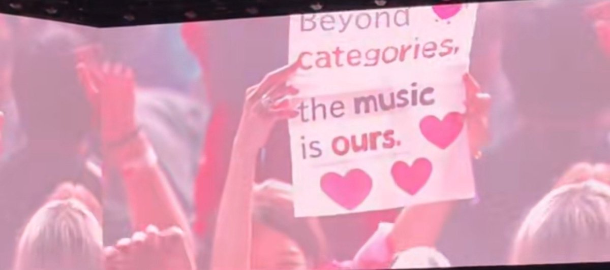 _sgminseven's tweet photo. "Beyond categories the music is ours"
"PROUD ALIENS"
"FUCK THE GRAMMYS"
"WHO NEEDS A GRAMMY WHEN YOU HAVEN ARMY"

😭😭😭😭😭😭😭 https://t.co/Sa1risQh31