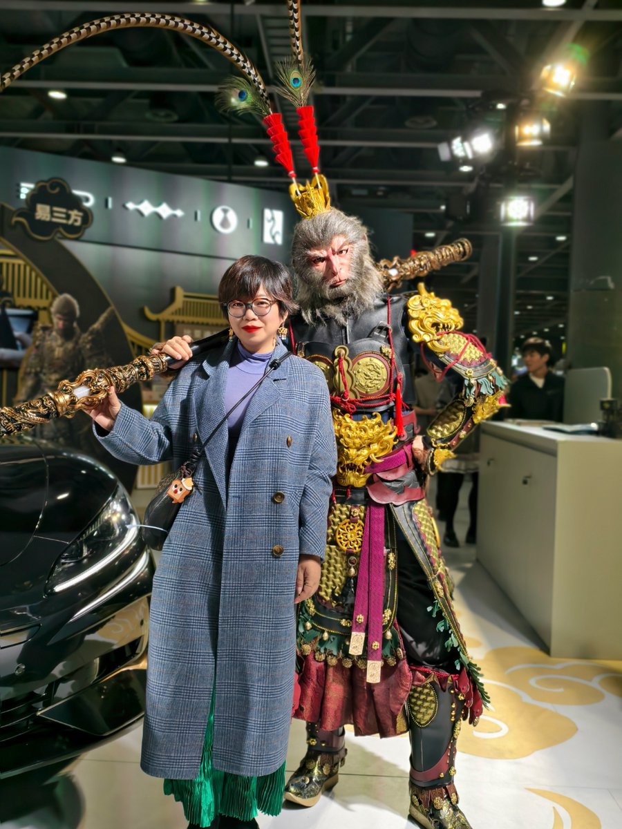 yui_00p_'s tweet photo. 今天漫展刷到了超萌的coser和满场的周边，快乐值直接拉满，终于不用蹲云展啦 https://t.co/17p0jtxZIG