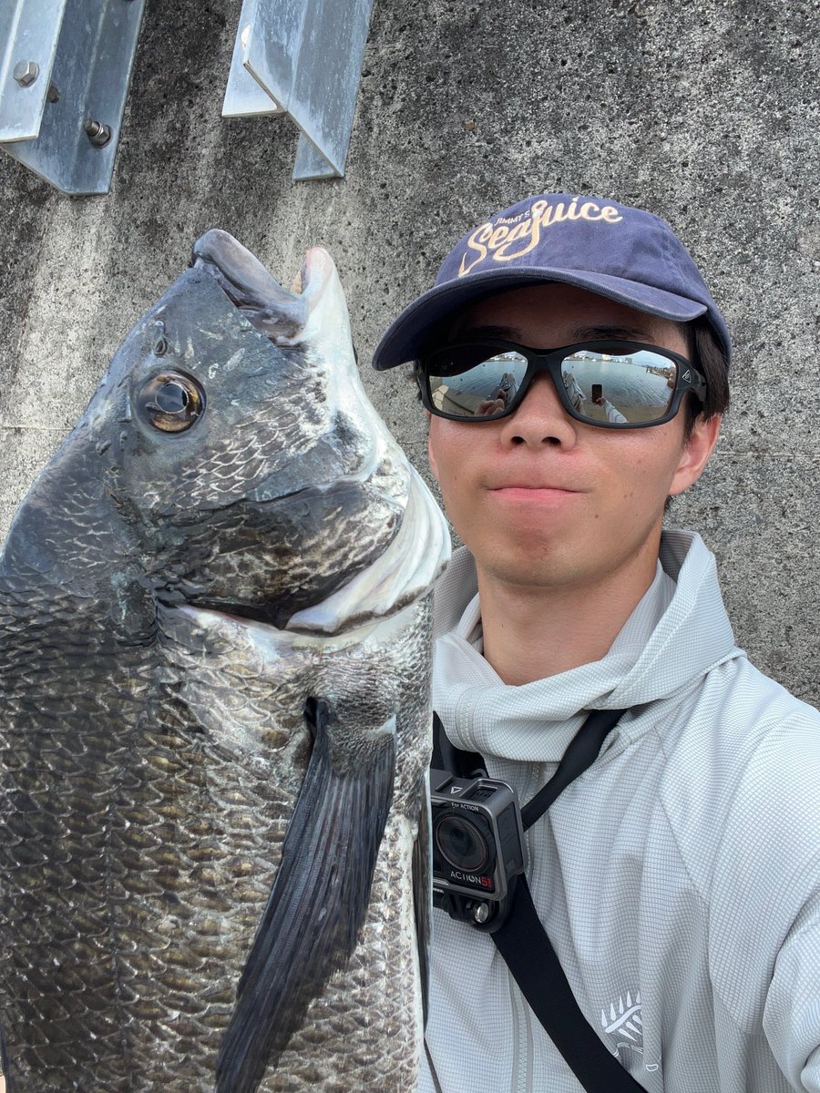 koki_fishing04's tweet photo. チヌトップでクロダイ2枚 https://t.co/EcCOer6QqS