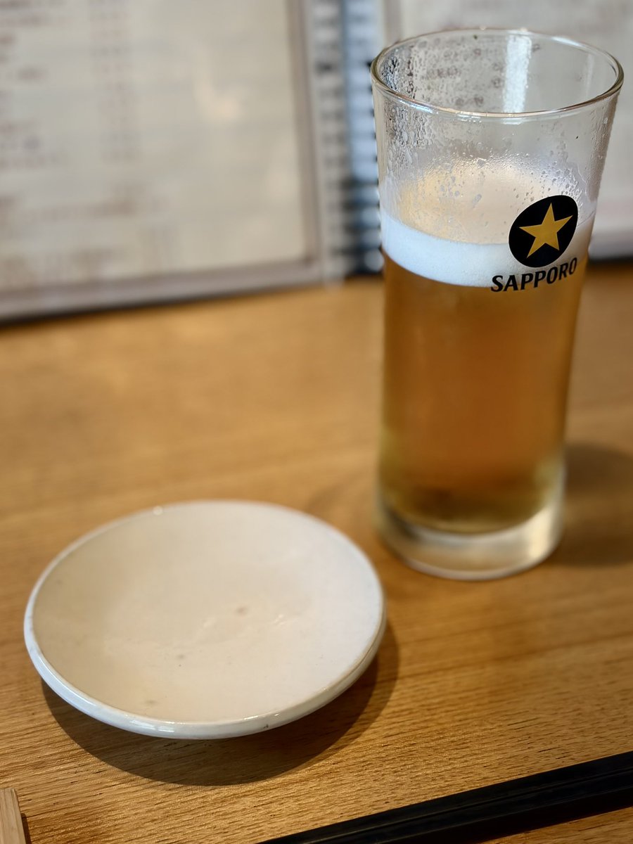 pia_watch's tweet photo. はじめます🍺
あまりの暑さに、写真を撮る前にひとくち。 https://t.co/NfH5MM7eKN