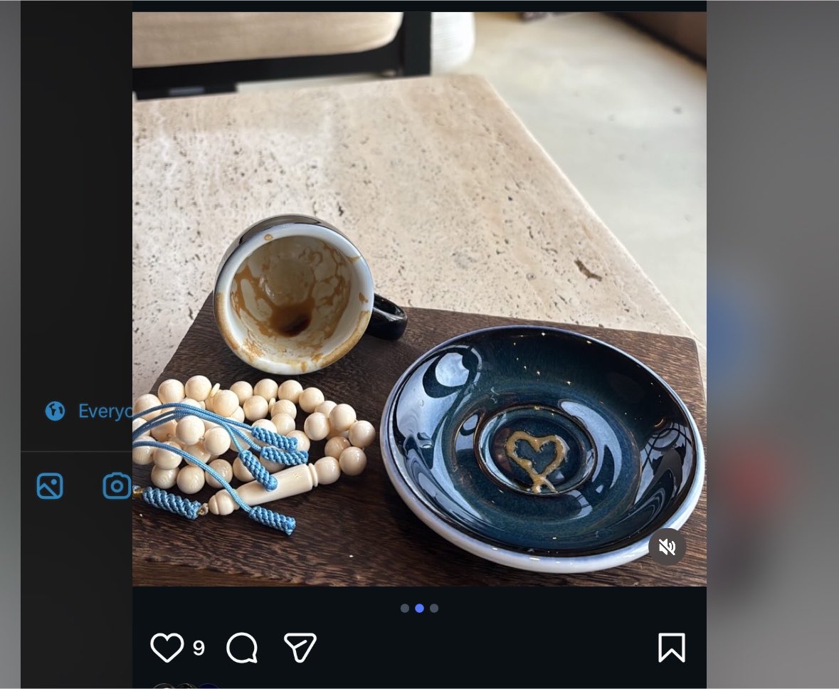 a6toog's tweet photo. مهما   تباعدنا   ..   وحثينا  المسير 
حط  ببالك   كل ما أشواقك  سطن 

غير   " البلاد اللي ربيت ابها "   وغير
" عيونك " الثنتين ماعندي ، وطن (: https://t.co/gXXgXOgsup