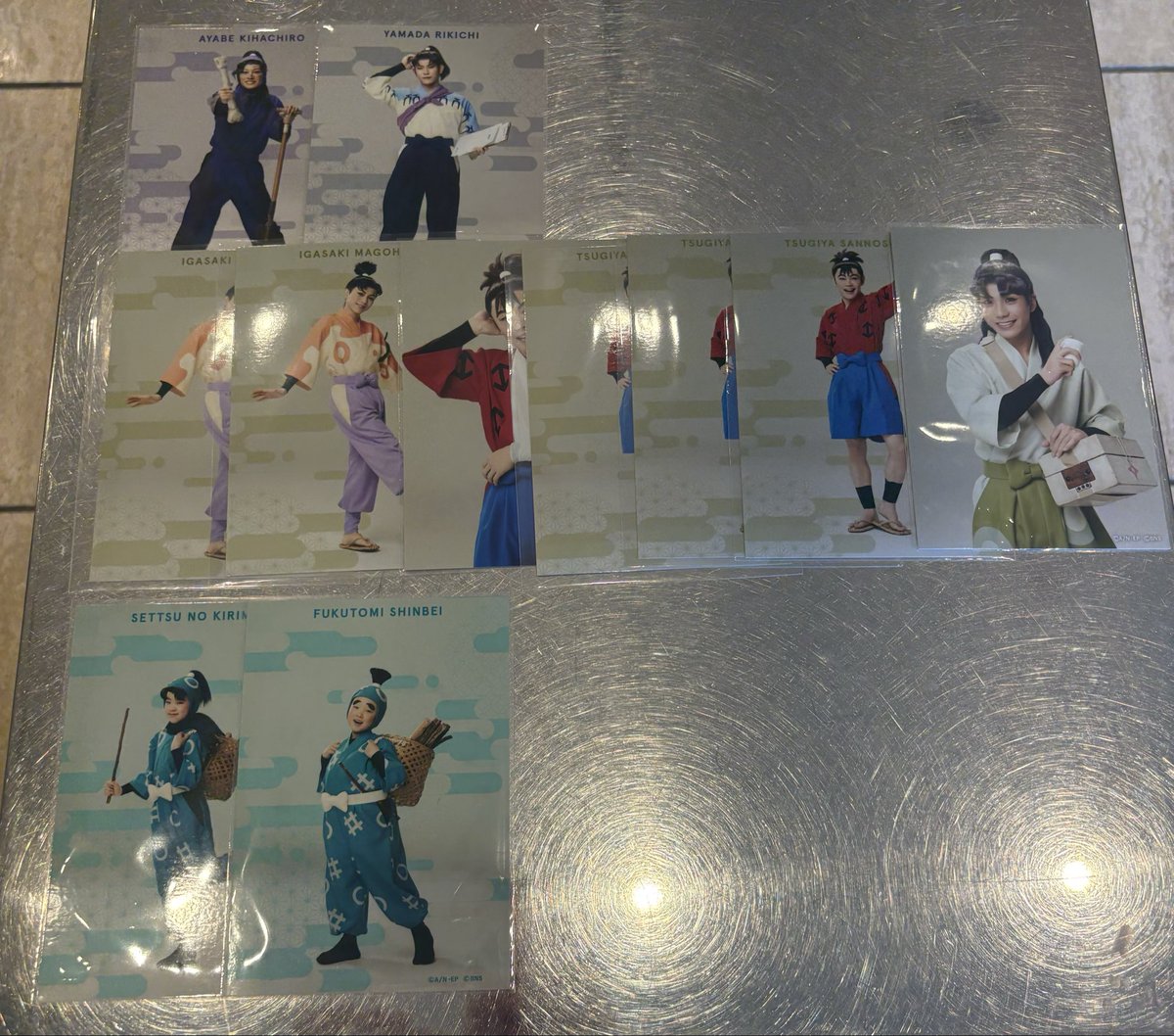 Letter_920's tweet photo. 【交換/譲渡】 忍ゲキ　ランブロ　トレブロ

譲)
伊賀崎/次屋/三反田/★綾部/★利吉/○きり丸/○しんべヱ
その他過去作

求)
神崎左門(アップ)
or220円/枚

★は○を同数以上お迎え頂ける方優先

手渡し優先
8/2 忍ゲキマチネ前後
8/8池袋要相談
8/17.18六単
その他渋谷手渡しご相談ください

郵送は2枚〜