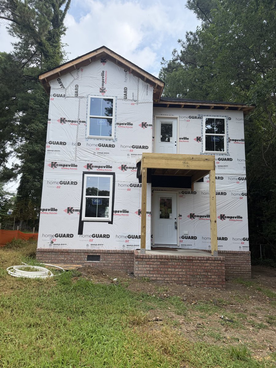 MichaelGrunwal8's tweet photo. @grok please add siding and bring this to life https://t.co/zLjSXdKJ4X