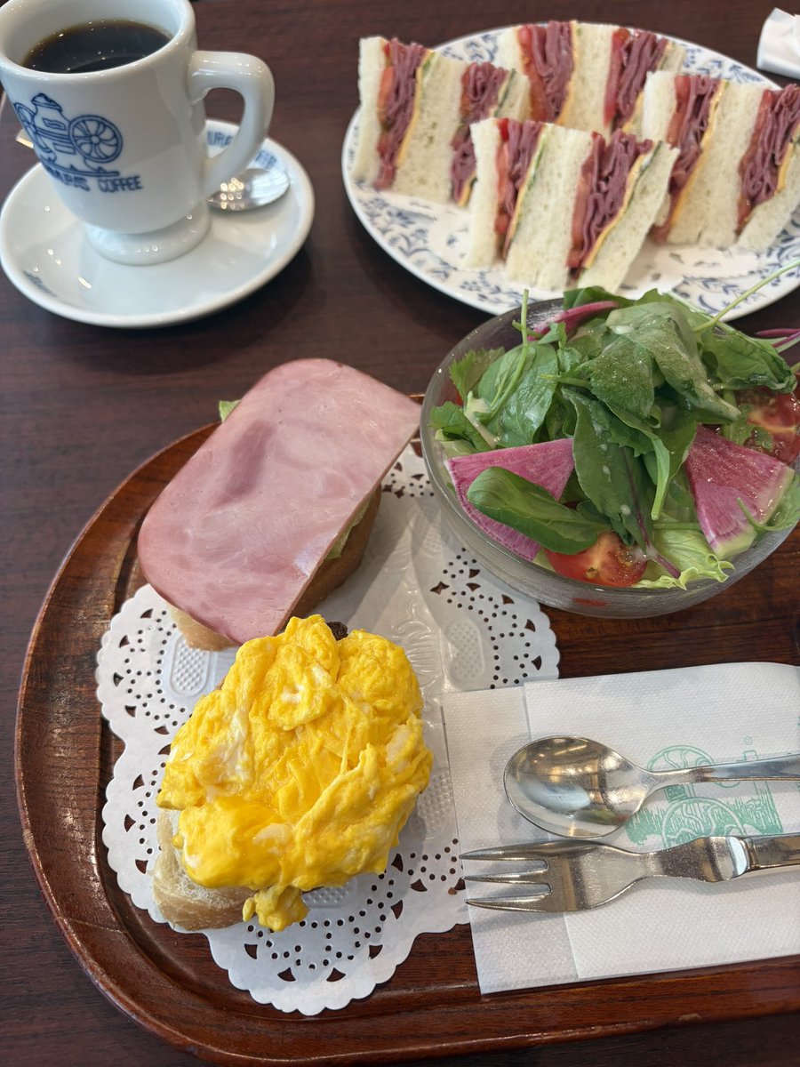 Me__xx__'s tweet photo. パン解禁💗💗🥐🥖🥪💗💗 https://t.co/LbPUWS3iUU