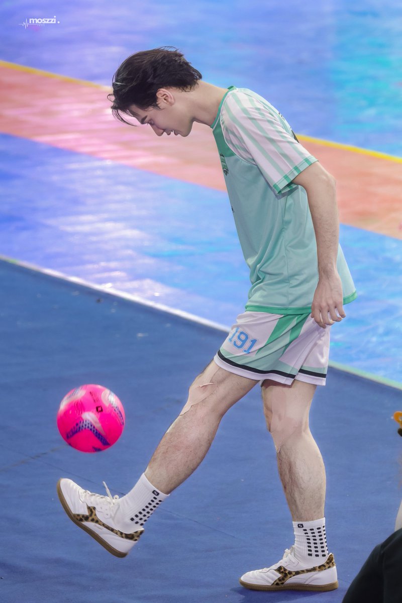 moszzi's tweet photo. พี่นักบอลลลลล ✨⚽️

KNP OHAE FULL POWER
#เก่งน้ำปิงซู่ซ่าโอ๋เอ๋สู้สู้
#DMDSportsDay2026
#KengHarit https://t.co/I3ATdv0Umb