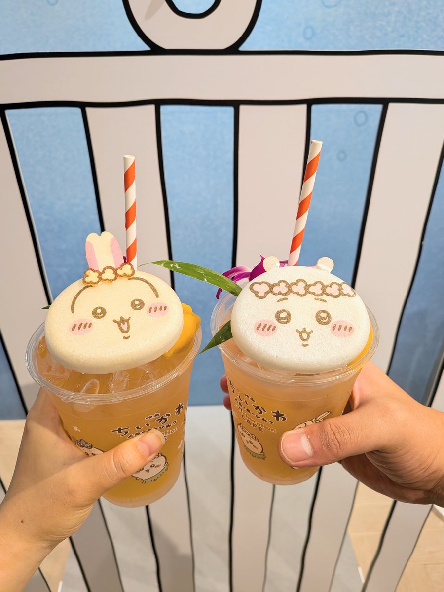 sub_chihuahua's tweet photo. セイレーンおにぎりの中にミートボールが3個入ってて、夫氏が「これってもしかして、セイレーンに食べられた島民…ってコト!?｣と言ったのでゾッとした、ちいかわカフェ https://t.co/4R5D3Gu5js