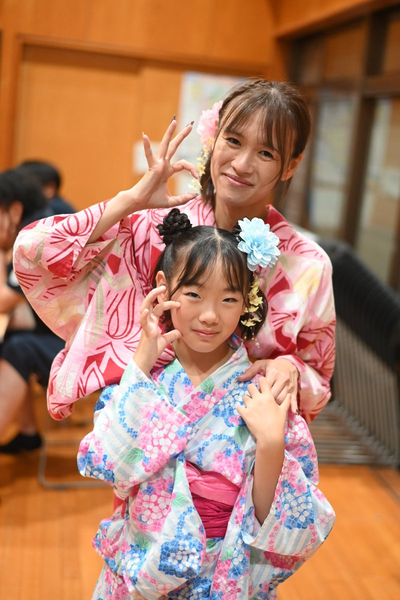 ji2och's tweet photo. 2026.08.01 静岡県袋井市　万丈地区納涼祭
親子アイドル  charm 
高井智加さん　高井陽菜ちゃん
@0305tkick https://t.co/dKwP1fDE5g