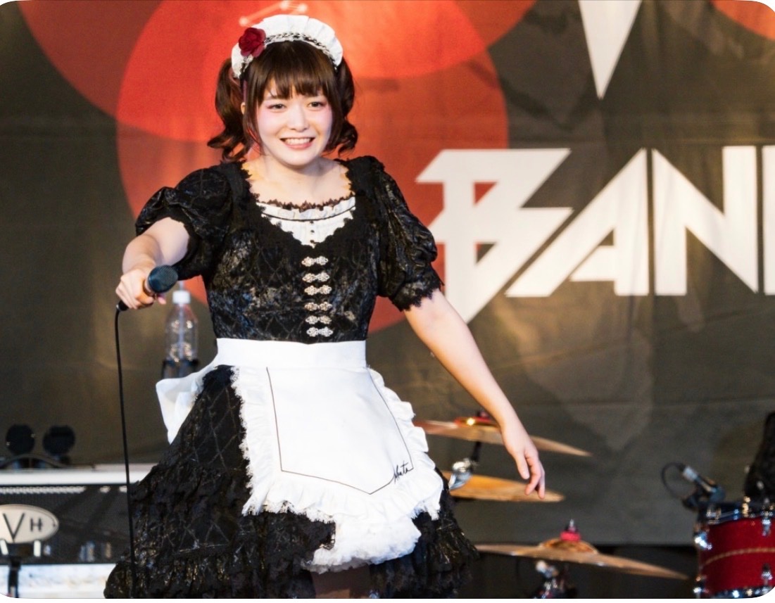 otsukiko0811's tweet photo. 人生という試合で最も重要なのは、休憩時間の得点である。#bandmaid https://t.co/wuLzoG2RpB