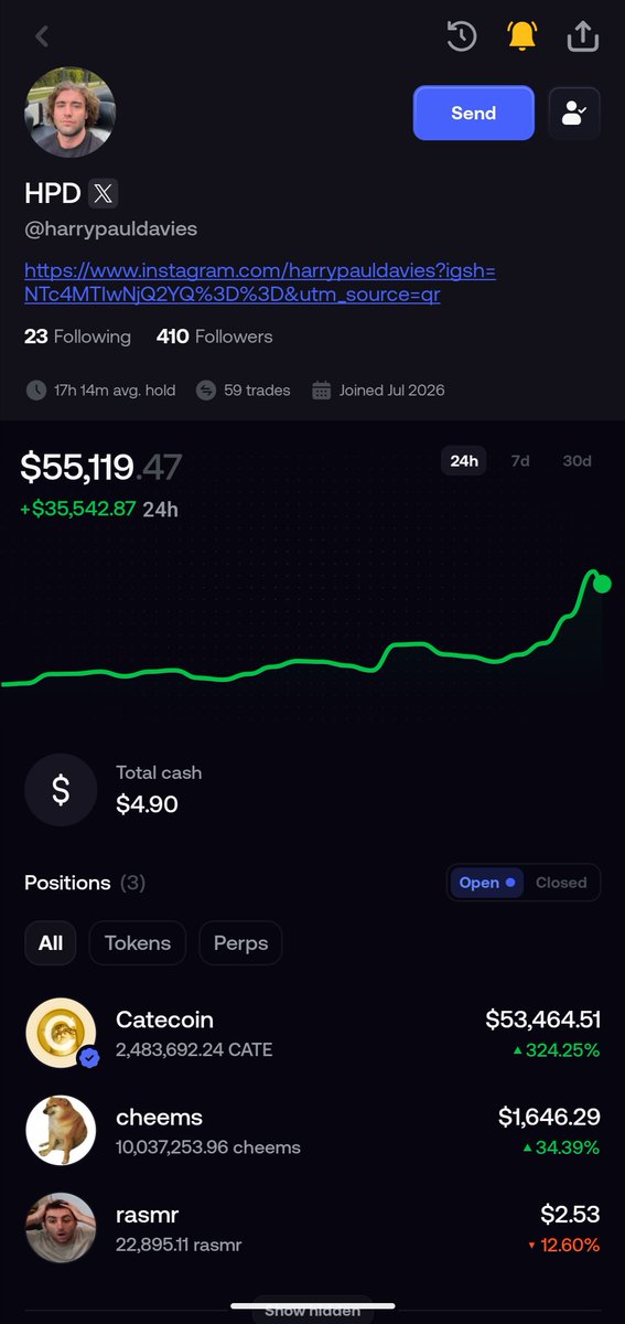 GeorgianRetard's tweet photo. @harrypauldavies @youngjazzeth Just followed you on Fomo. You really send money to your fomo family?🤔 https://t.co/L05LAwMCgN