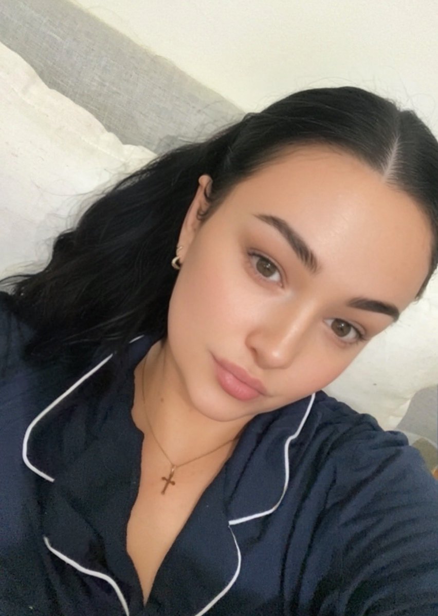 HRHJessi's tweet photo. This poor princess has come back to bed sick π€
Whos covering the soup, tea and flu meds π₯Ί
#findom #findomaus #ausfindom #melbfindom #paypig https://t.co/EnKT10QcLb