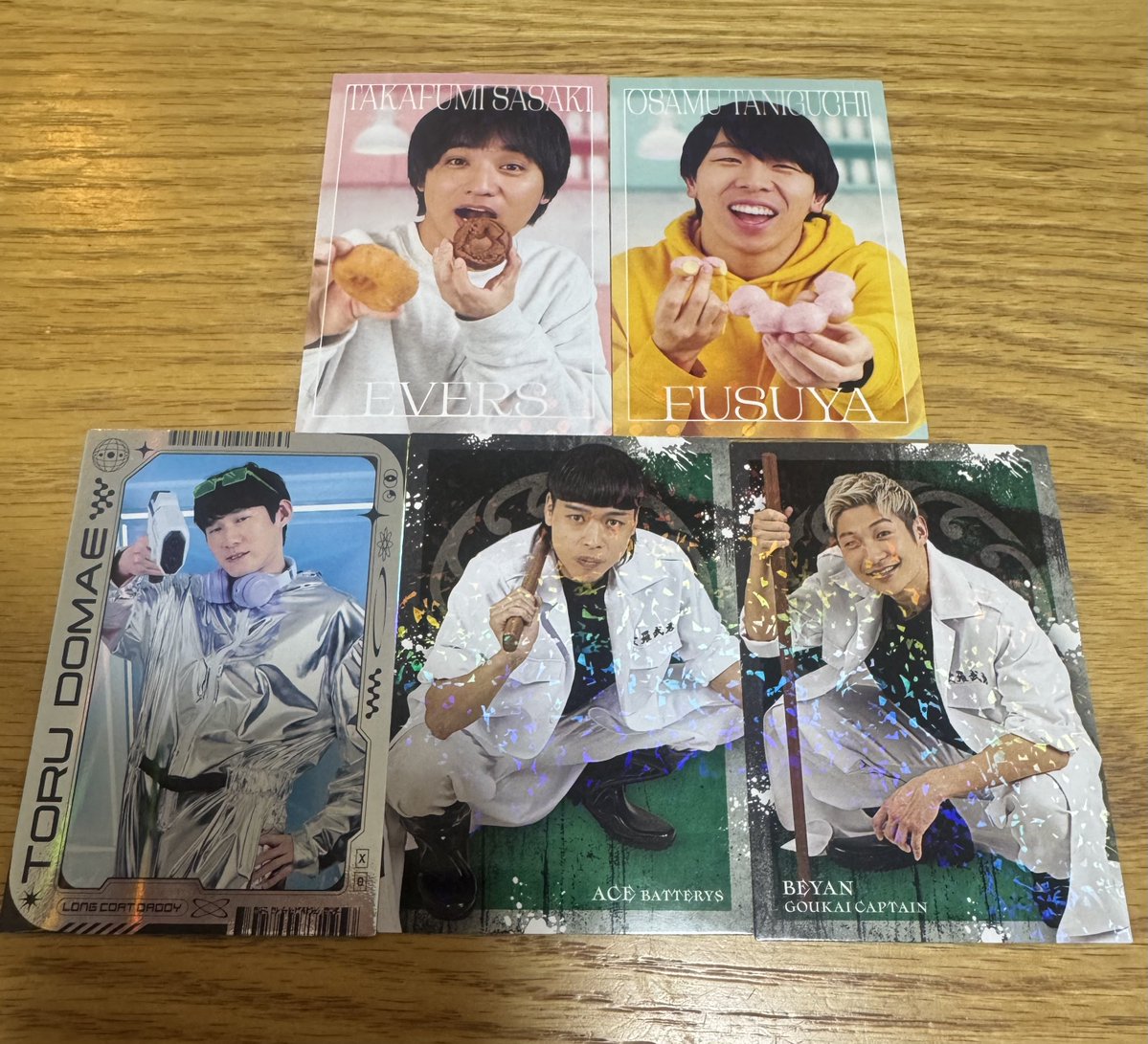 owarai_p's tweet photo. よしもとコレカ 7th Edition 交換

【譲】1、2枚目
(cacao、ナイチンゲールダンス、9番街レトロ、例えば炎、ロングコートダディ、ジョックロック、エバース、バッテリィズなど)

【求】3枚目

郵送または都内手渡しにて取引希望です。
異種交換、比率違いも検討しますので
お気軽にお声掛けください。 https://t.co/sy4VVjDHVA