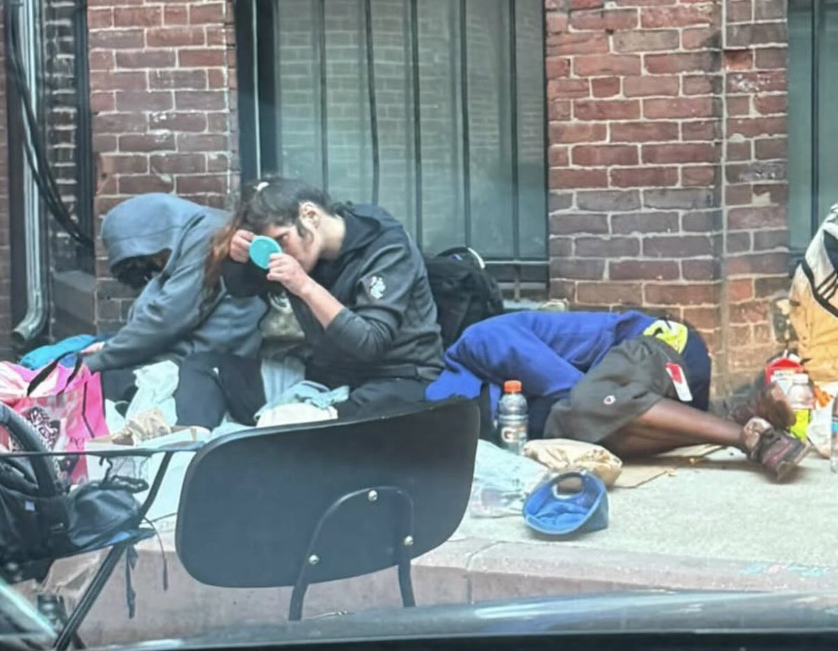 MassDailyNews's tweet photo. Welcome to Boston, Massachusetts. A city slowly being destroyed by the far-left, according to residents. https://t.co/VcoxIGszBH