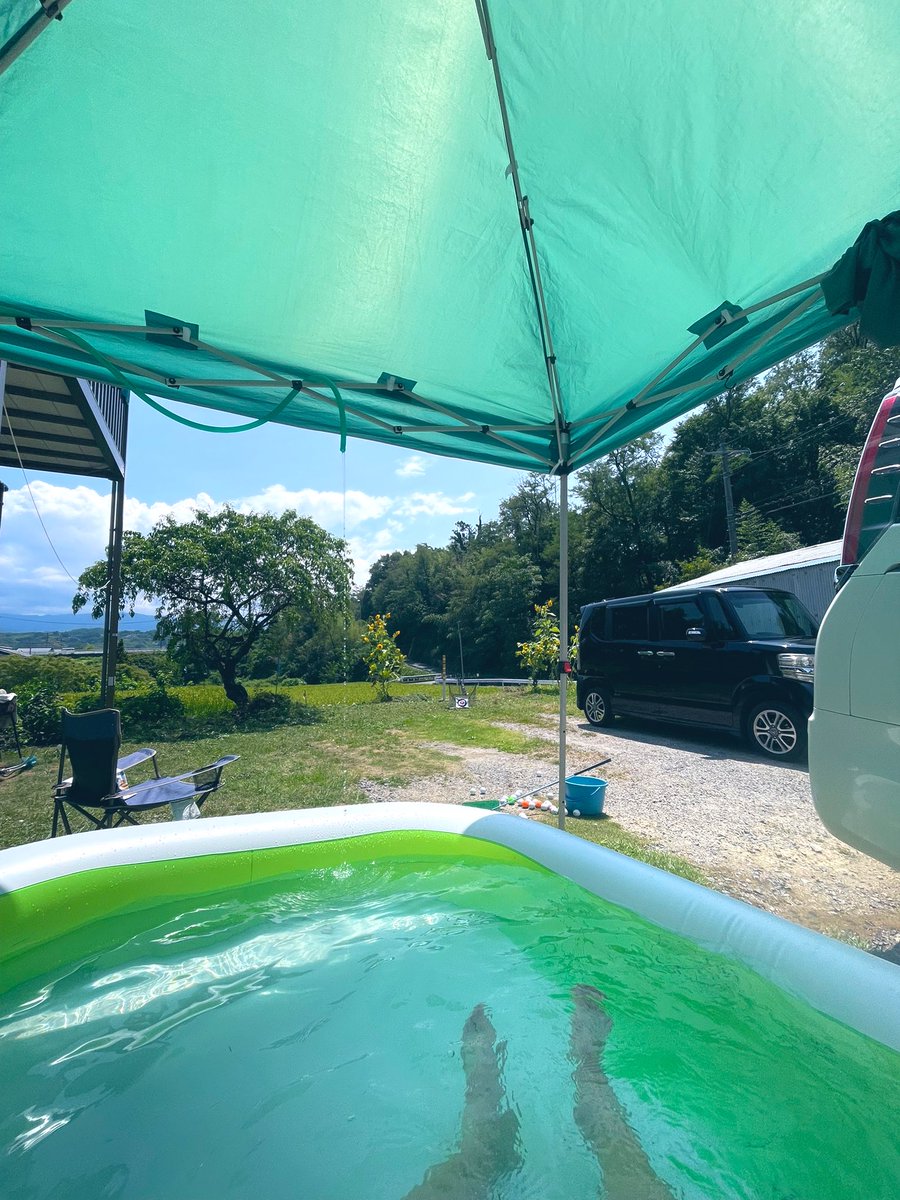 s_joytoy's tweet photo. 池越えパー2…
池から出れねえ！！ん気持ちいいいー😊 https://t.co/xHgGdWThq2