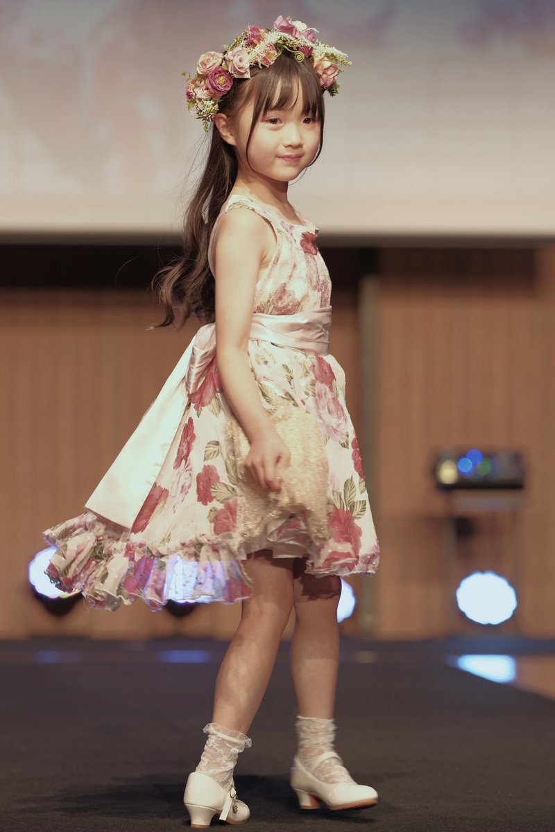 FadingWaterflow's tweet photo. 20260705 yuaさん #ゆあたん
#東京キッズコレクション 
#大田区産業プラザコンベンションホール https://t.co/KjvgqyOzYe