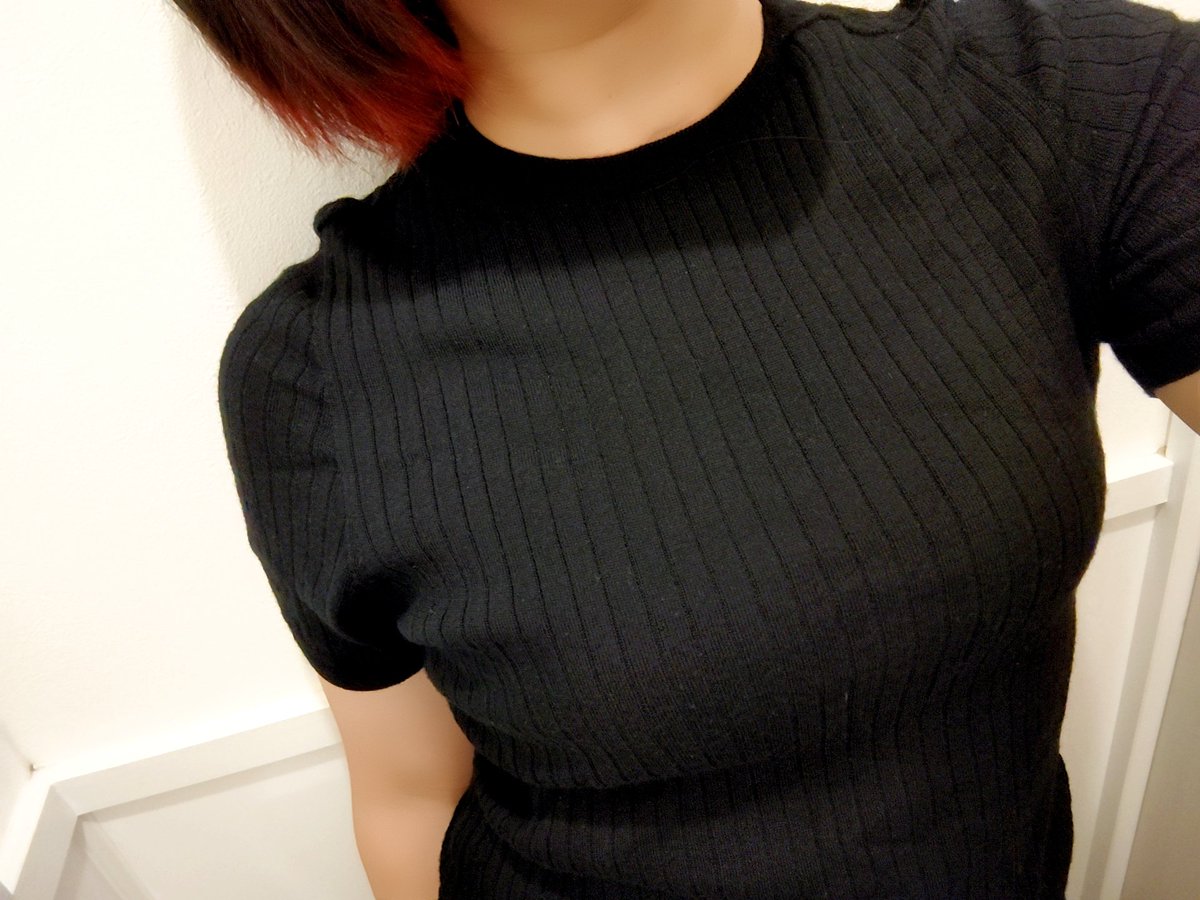 yukimi_0612's tweet photo. 今日の私
シンプルです😊 https://t.co/uCVOmOFQ2t