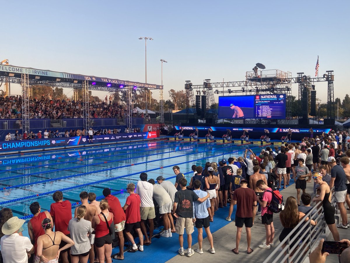 ocvarsityguy's tweet photo. Caeleb Dressel wins 50 free, 21.35, got pumped by Irvine crowd, turned back clock a bit https://t.co/RTPFaSm8yn