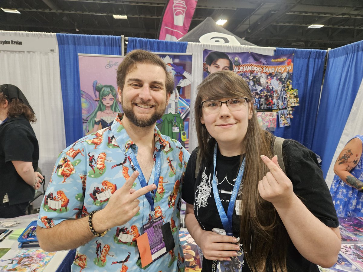 Novaneko197's tweet photo. Got to meet my favorite voice actor/vtuber Alejandro Saab @KaggyFilms at otakon today! https://t.co/HLy8zrrZtf