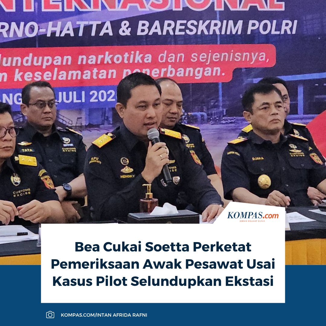 kompascom's tweet photo. Baca di sini: https://t.co/CZEucXR0ni
Bea Cukai Soekarno-Hatta akan memperketat pemeriksaan acak barang bawaan seluruh awak pesawat usai terungkap kasus penyelundupan lebih dari 25 kilogram ekstasi yang diduga melibatkan seorang pilot asal Malaysia.
~IQ #BeaCukai #pilotMalaysia https://t.co/6pnjc3jElw