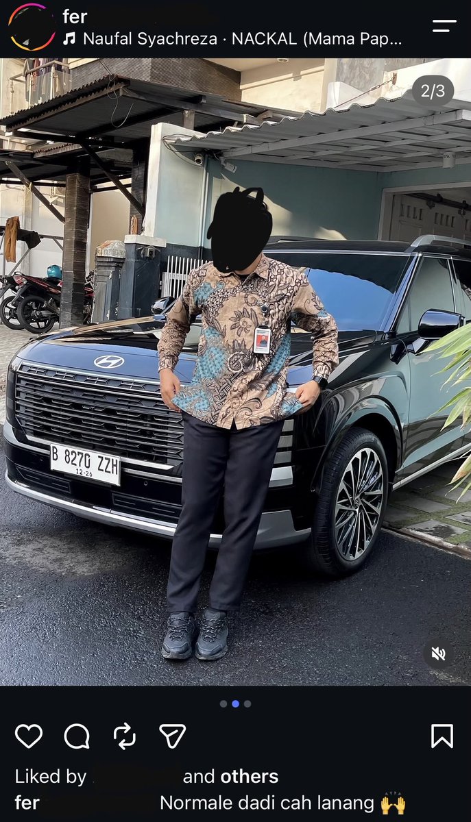 atokdalangs4's tweet photo. Pak Purbaya meresmikan Sekolah Rakyat, lalu bilang ke anak-anak supaya berterima kasih ke Pak Prabowo.

Aku cuma komentar,

"Yang lebih pantas diucapin terima kasih itu rakyat Indonesia. Soalnya dana buat program ini berasal dari uang rakyat, bukan uang pribadi Pak Prabowo."

Eh, habis itu langsung diserbu para loyalis. 😅

Terus muncul satu akun yang ikut balas.

Pas aku cek profilnya...

Lho, ternyata Eselon II. 👀

Btw, ZZH itu institusi mana sih, gaes? 🤔