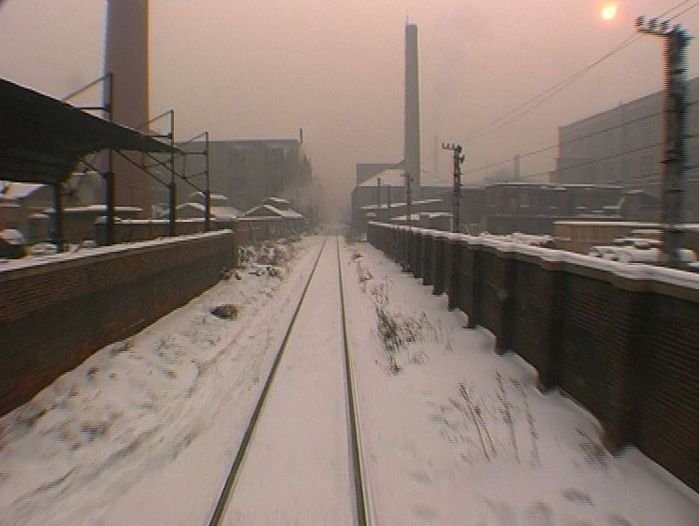 Minuzuka_'s tweet photo. Tie Xi Qu: West of the Tracks (2002)
dir. Wang Bing https://t.co/neMeLD1eRQ