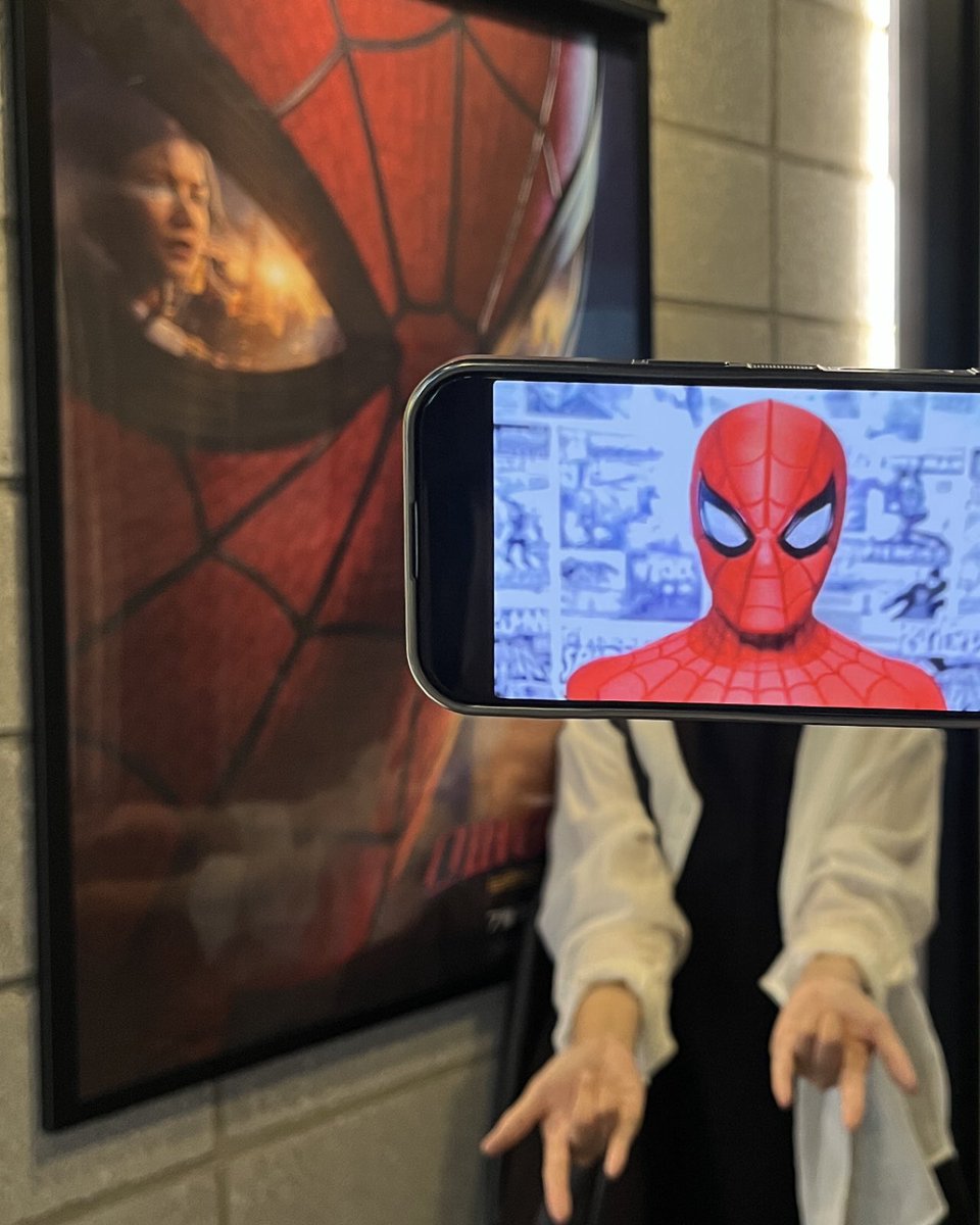 yumtiger's tweet photo. 스파이더맨 보고 귀여운 인증샷찍으세요 .. 🕸️ https://t.co/A9Chkff8cz
