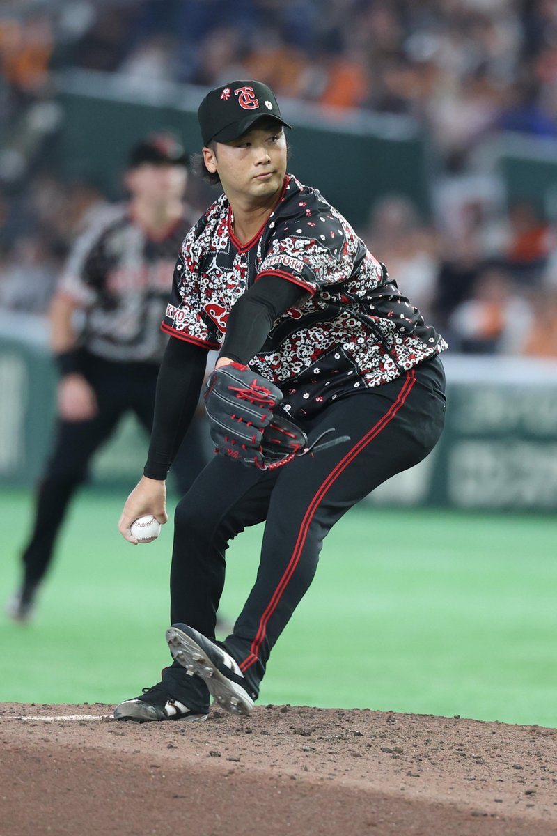読売ジャイアンツ tweet media
