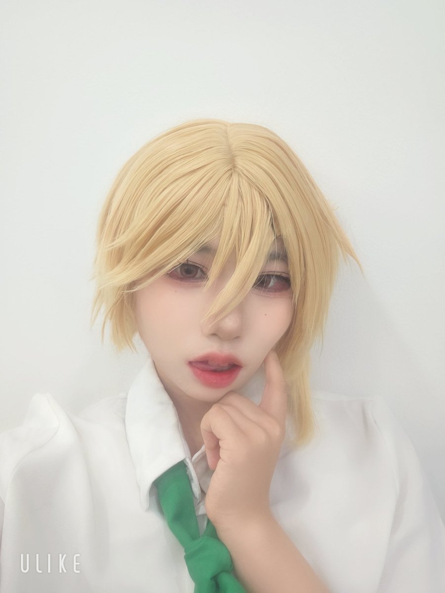 로아 tweet media