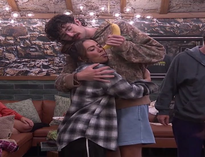 mattesmind's tweet photo. When you think your the fan favourites. #BB28 https://t.co/AzLI3Oqix1