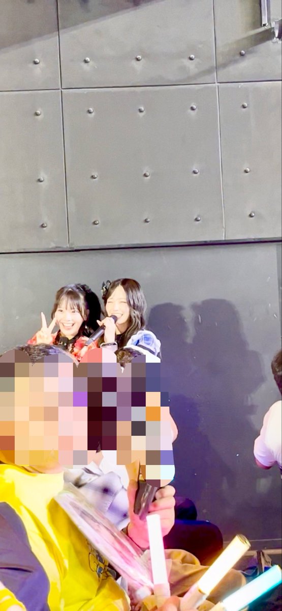 TARE_chan3's tweet photo. Zepp Haneda べりー組🫐昼

3公演目にしてやっとさくちゃん近くで撮れた☺️ピント合ってないけど3枚目の横顔好き😊
サイドポニーめっちゃかわいかったよ🥰

#山村さくら
#SKE48SummerTour2026
#じゅーしーすぷらっしゅだぜ https://t.co/mvKLZyluLk