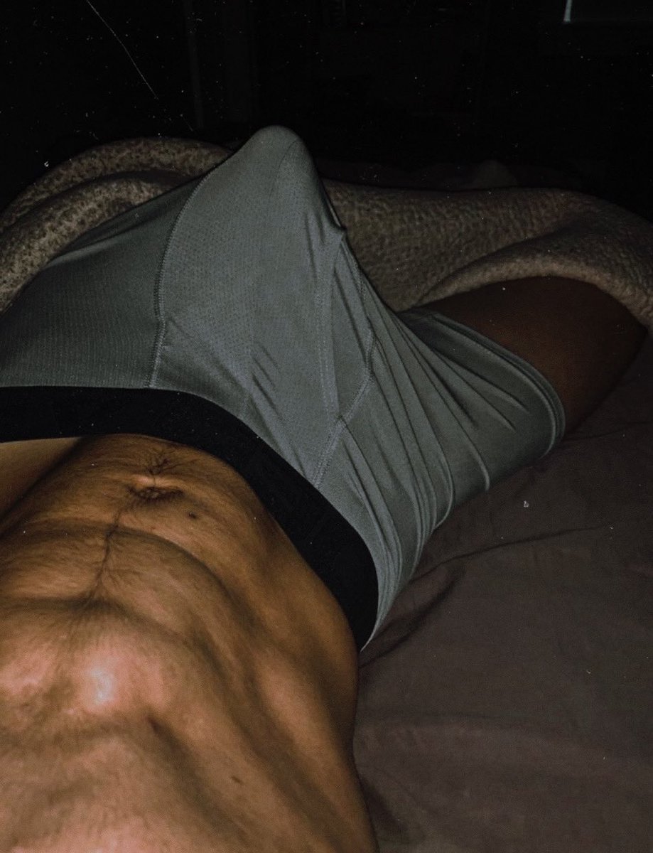 Princecotic's tweet photo. Bedtime. https://t.co/gv2PpEytMG