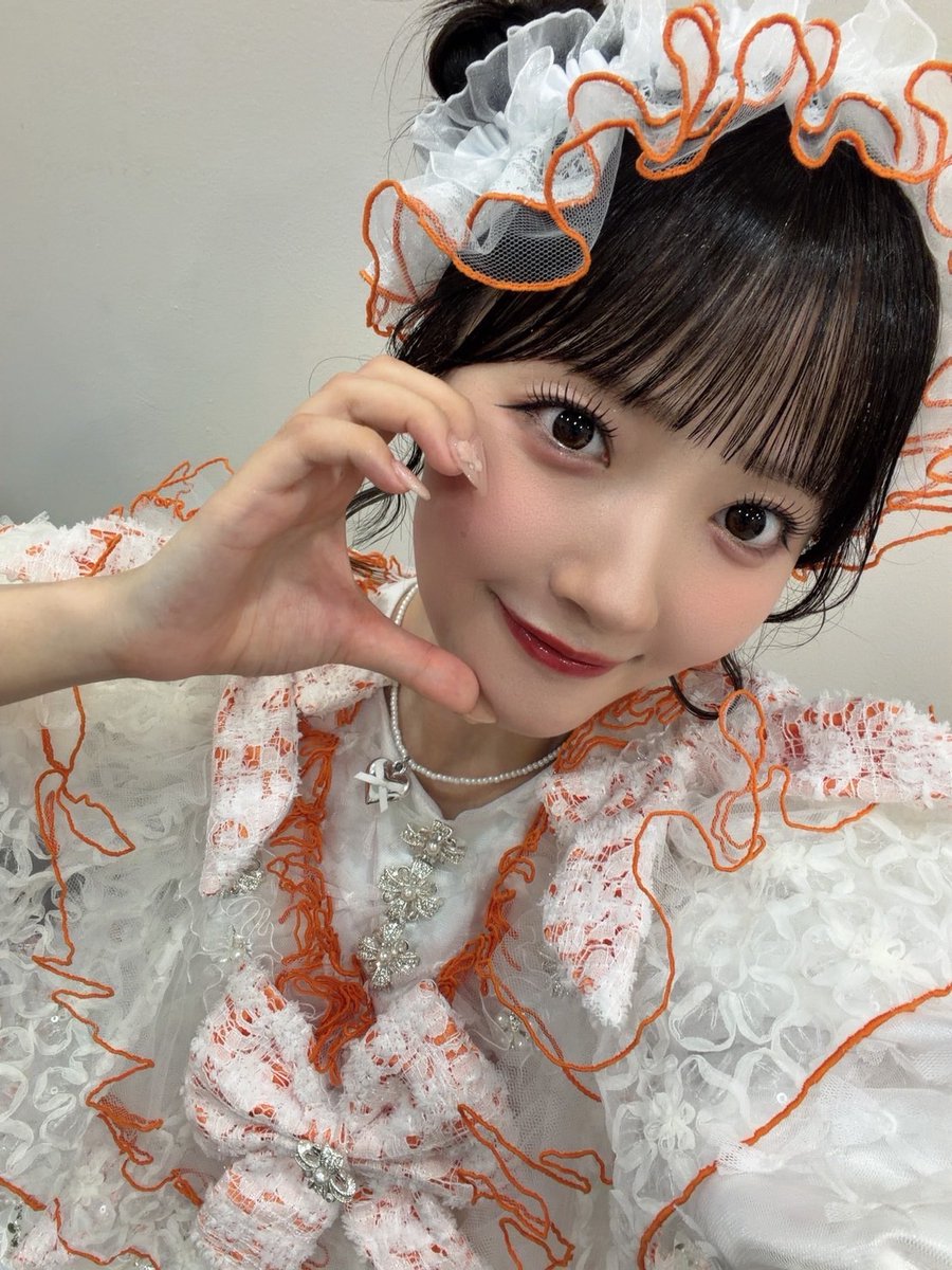CUTIE_STREET_'s tweet photo. 🌈🧡リレーブログ 川本笑瑠🧡🌈

CUTIE STREET単独ファンクラブ❕
メンバー8人のリレーブログ🌸

記念すべき第188回は…💭

▼ 川本笑瑠🧡𓈒 𓂂𓏸
 https://t.co/l5K2uPhs0M

#きゅーすとブログ️️
#CUTIESTREET #きゅーすと
#KAWAIIMAKER #きゅーてすと https://t.co/WeOgLqa6mr