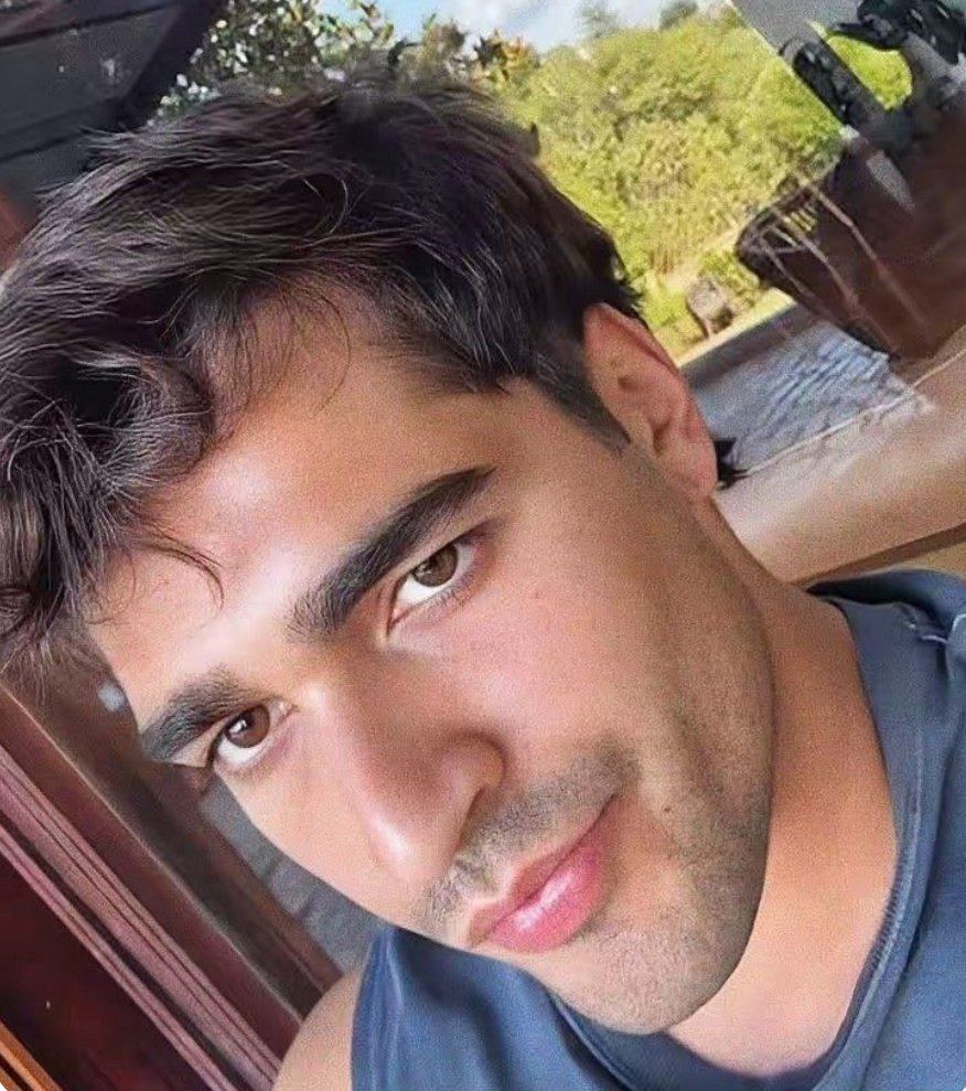 bakisinekardesi's tweet photo. 1 yıl önce bugün böyle bir şey almışız 🥹❤️‍🔥 https://t.co/wQCHR4fP8i