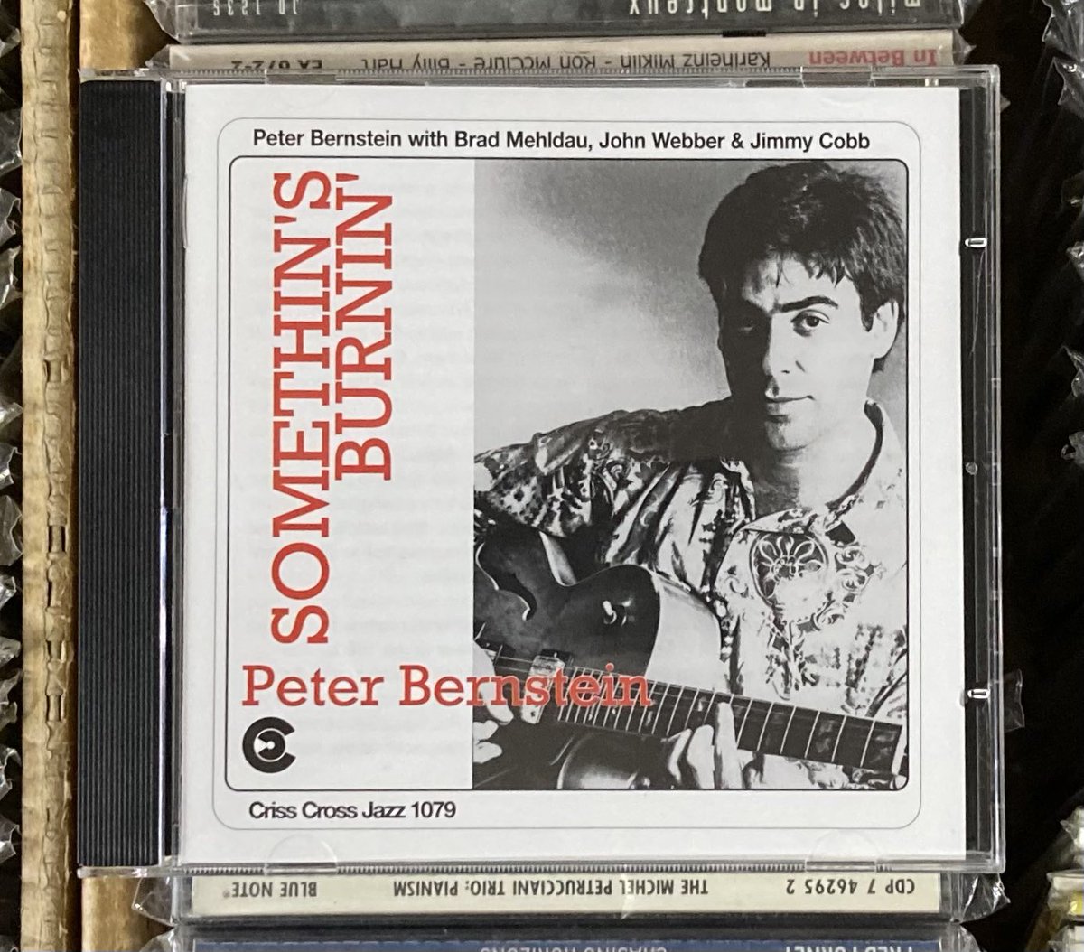 RECORD_ONE_CD's tweet photo. 【CD入荷】ピーター バーンスタイン ／SOMETHIN'S BURNIN'／現代のモダンジャズの王道をゆくギタリストが1993年にCRISS CROSSからリリースした初リーダーアルバム。デビュー前の盟友ブラッド メルドーが参加。

https://t.co/V4AlnD8SkC

. https://t.co/ZLQGQ2XHir