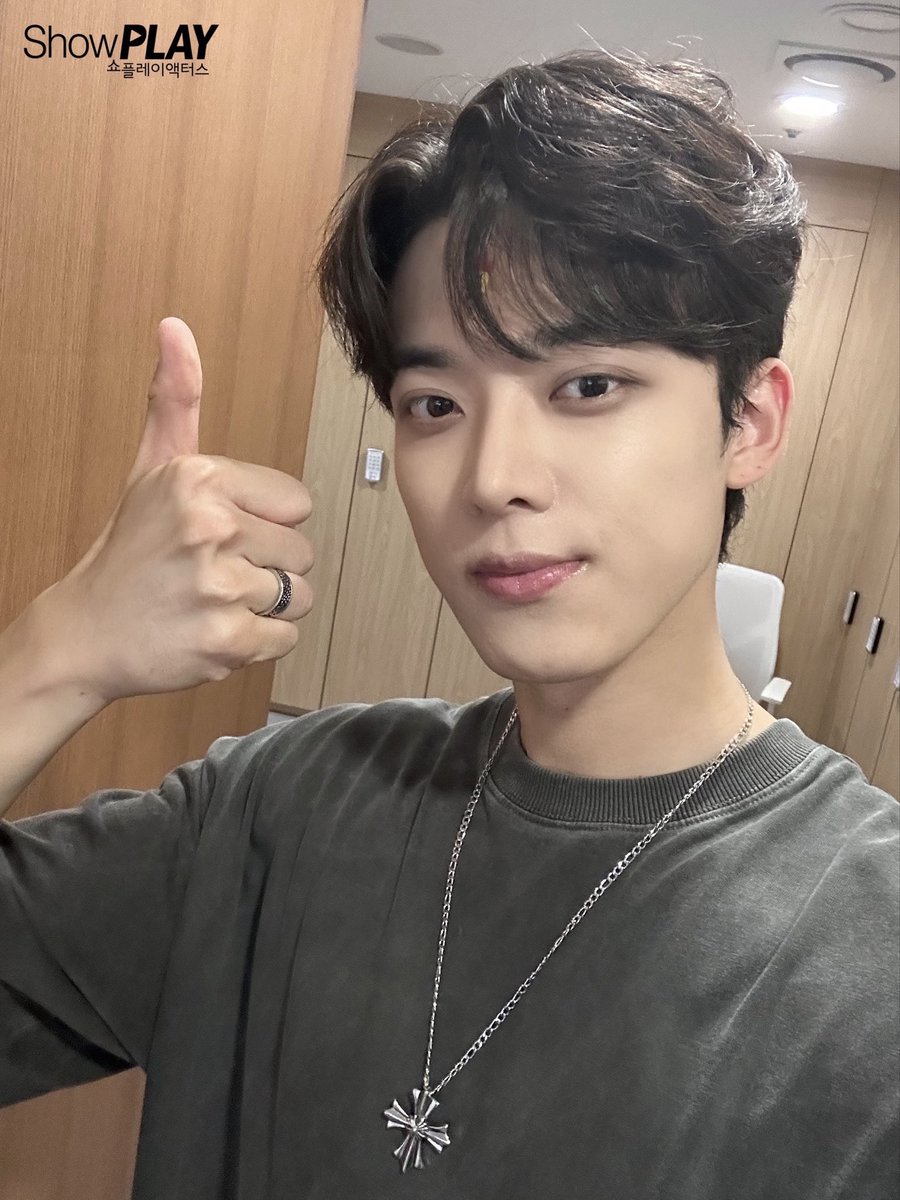 padoping's tweet photo. “너의 말대로 나 노력해볼게
난 변할 거야, 지켜봐”
코너 머피 役 김수호

수호 코너 머피가 전하는 따뜻한 위로의 이야기,
앞으로도 많은 사랑과 관심 부탁드립니다🤍 https://t.co/ySCPNE8nk7