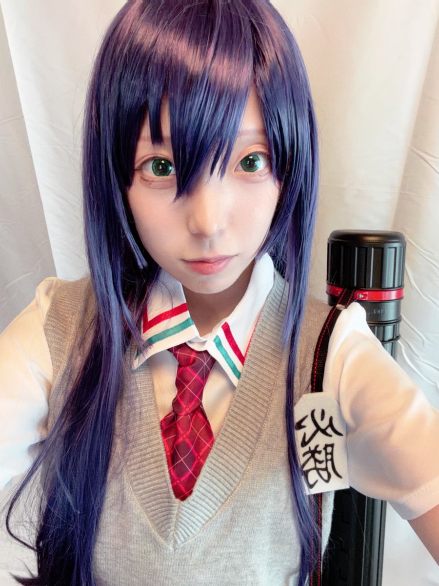 RAT_yjkk's tweet photo. ネクタイ綺麗に結べなかった https://t.co/Cf1QwhgpZd