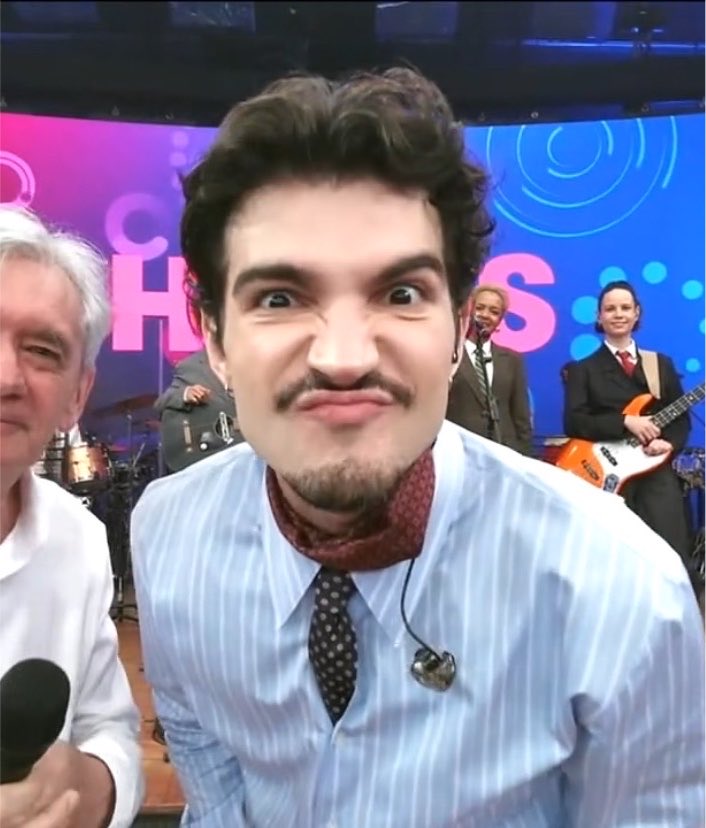 romaniaparker's tweet photo. só lembrei daquele áudio “AI Q MININU LINDU” https://t.co/R3HdSlaCi3