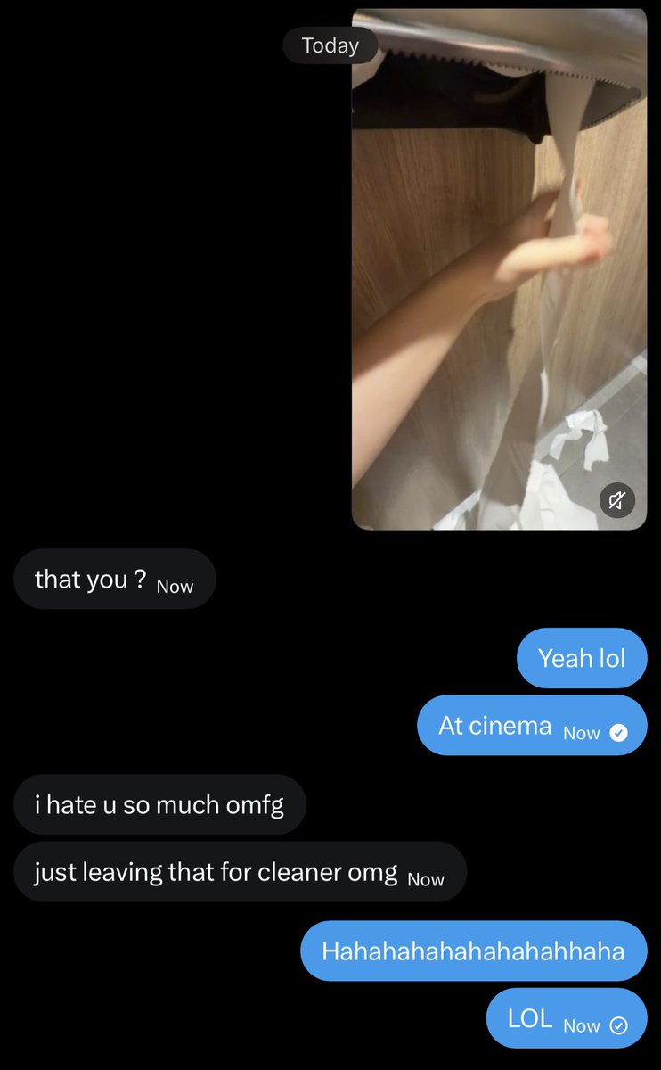 goddessglou's tweet photo. I love pissing off my little McDonald’s cleaner loser 🤣 https://t.co/Qm240lPq9i