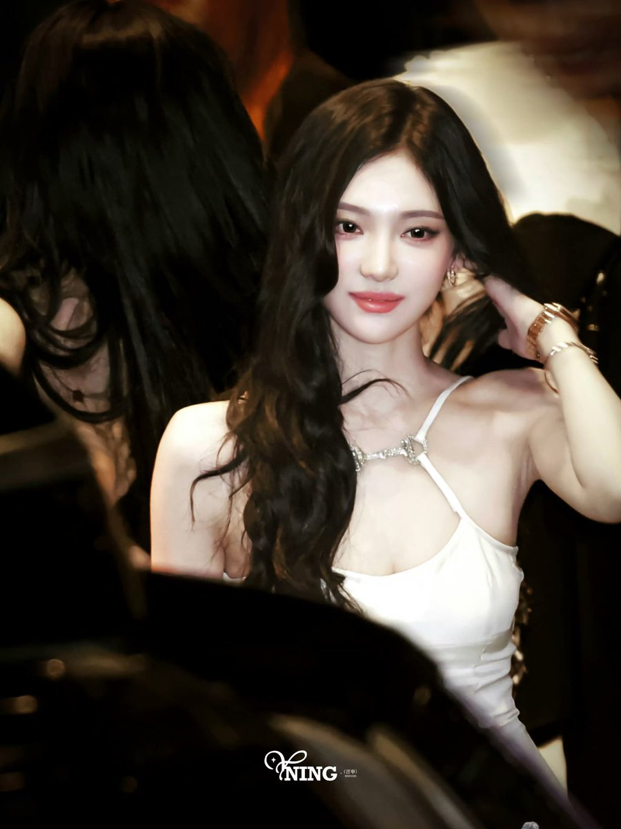 yizhuodaily's tweet photo. https://t.co/1Iws1McEgp