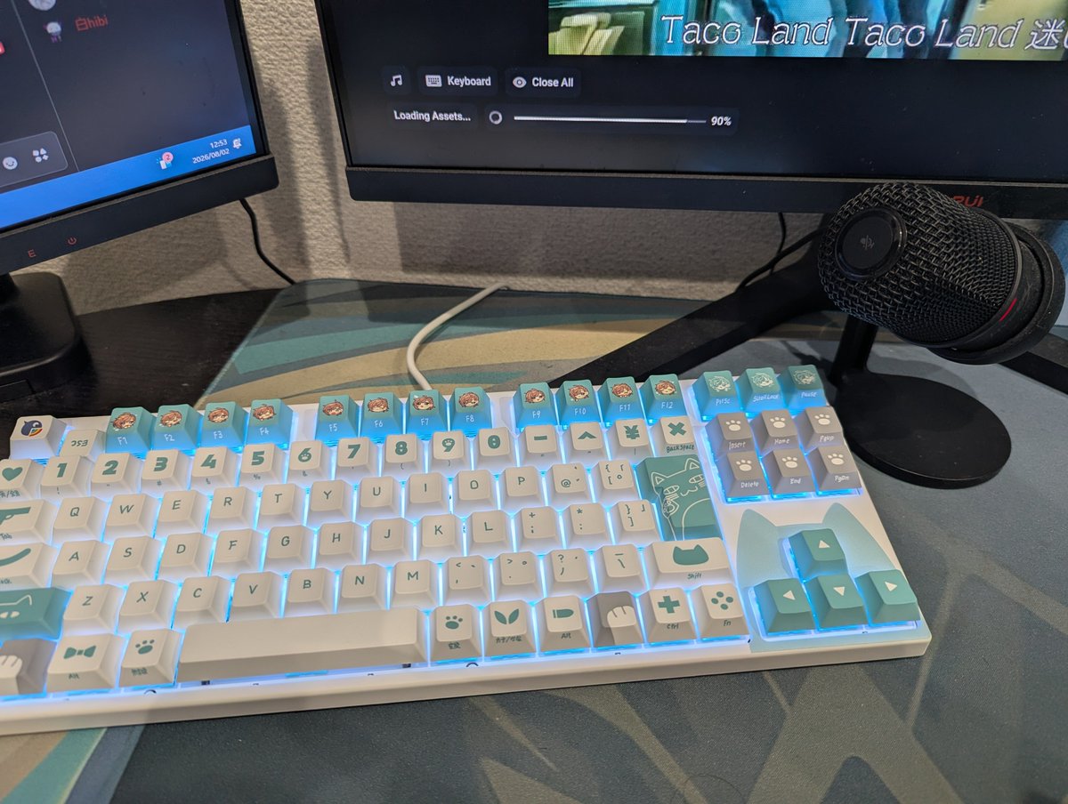 somachan__'s tweet photo. 前のキーボードが
ハンドクリームだらけになったので替えました。
これこそ
イタズラされたら流石に泣く(´；ω；｀) https://t.co/nTV71sxLOy